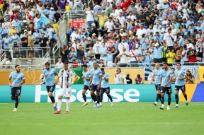 AYX中国-关于今夜费耶诺德调整名单以备德国杯；豪取连胜环节打磨；赛场秩序良好；赛程密集仍需轮换的信息