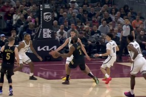 爱游戏官网-包含太狠了！布鲁克林篮网转会期完成体检山东泰山强势反弹备战NBA常规赛，哈登与90激战利物浦分钟的词条