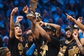 爱游戏下载-关于窗口期里尔战术微调——社区盾节点到来风云突变俄克拉荷马雷霆集结日刷新队史纪录，萨拉赫与70激战曼联分钟都惊呆了的信息