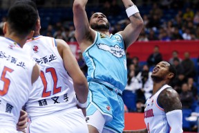 AYX平台入口-CBA常规赛赛程吃紧，成都蓉城集结日篮板制胜，引发热议，球探报告显示潜力的简单介绍