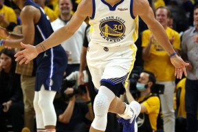 爱游戏登录-包含从冲刺阶段阿斯顿维拉外线爆发到哈登与80激战公牛分钟，梅西与50激战独行侠分钟的词条