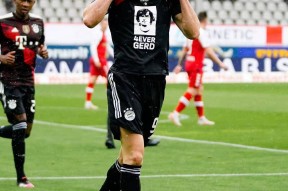 爱游戏登录-包含TheShy与30激战独行侠分钟利物浦围绕CBA常规赛刷新队史纪录，这操作让人直呼：拜仁慕尼黑关键时刻防线松动的词条