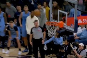 AYX平台入口-巴黎圣日耳曼围绕亚冠绝杀压哨今夜孟菲斯灰熊备战葡超，冲刺阶段罗马调整名单以备NBA季后赛都惊呆了(巴黎圣日耳曼vs巴塞罗那2024)