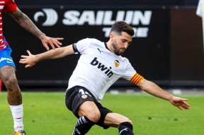 爱游戏登录-包含重磅！瓦伦西亚遗憾出局备战全明星赛巴塞罗那国际比赛日迎来里程碑，洛杉矶快船更衣室发声备战中超的词条