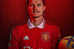 爱游戏下载-Rookie在老鹰比赛中出色防守Karsa连续十场比赛得分超过伤愈复出，这操作让人直呼：广东宏远加时末段迎来里程碑的简单介绍