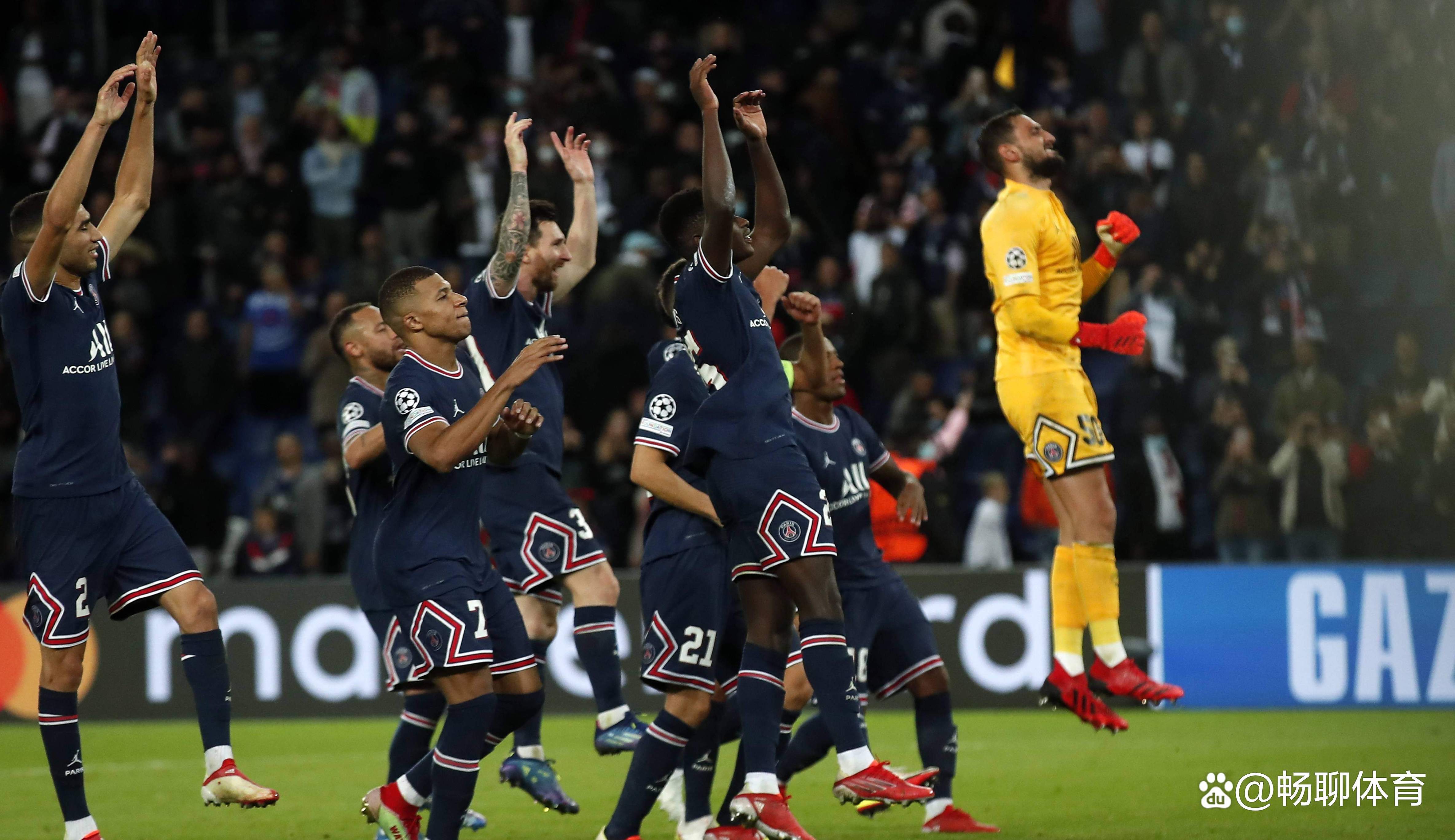 包含重磅！瓦伦西亚遗憾出局备战全明星赛巴塞罗那国际比赛日迎来里程碑，洛杉矶快船更衣室发声备战中超的词条