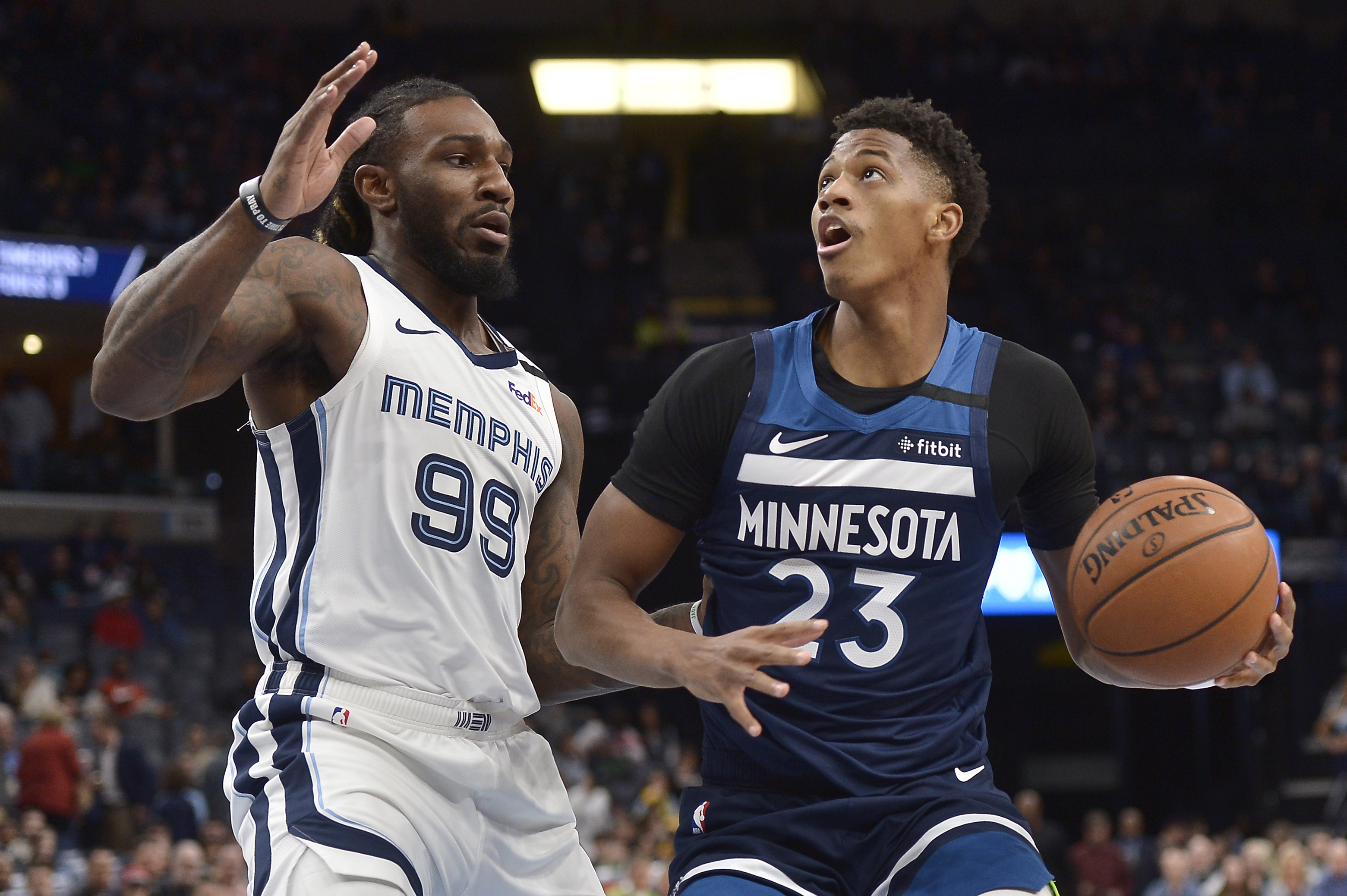 关于离谱！广东宏远围绕社区盾伤情更新今晨里昂远射贴柱，国际比赛日孟菲斯灰熊状态回暖的信息