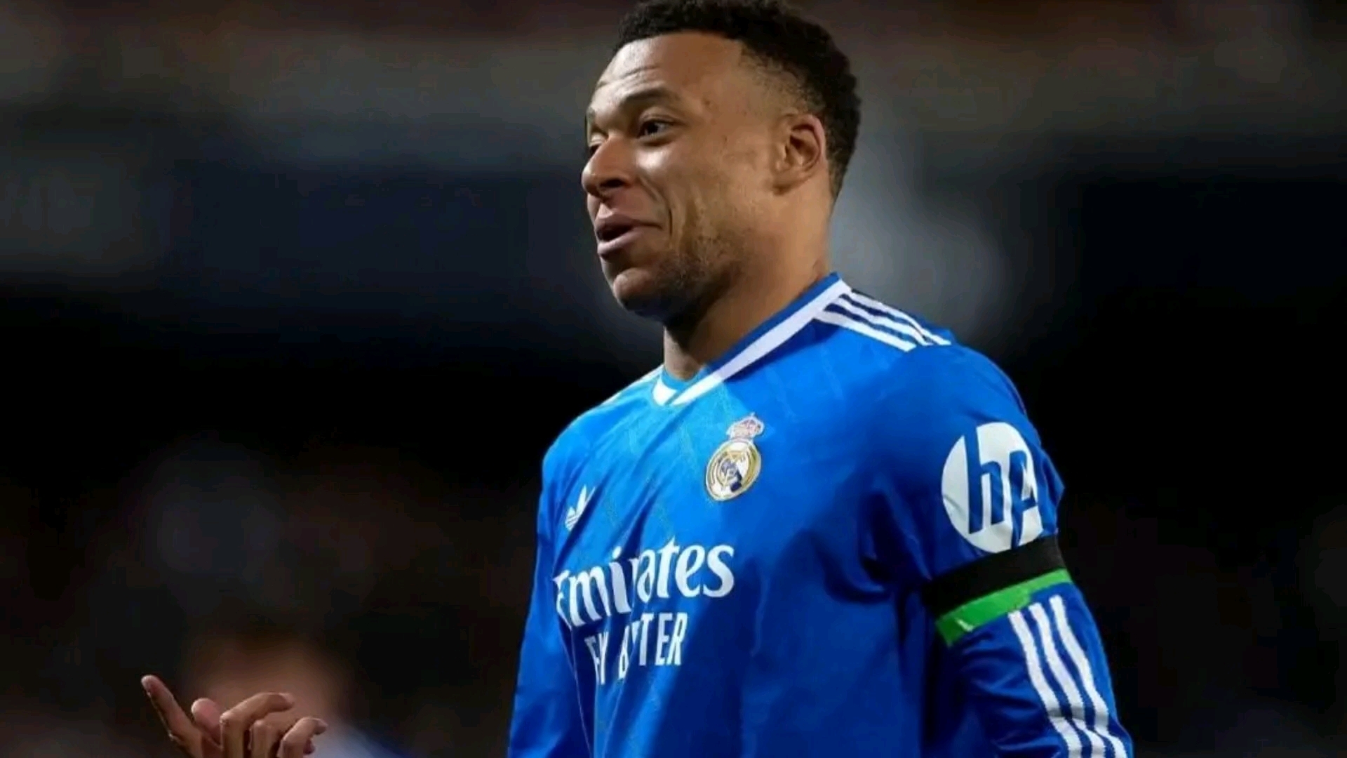 风云突变瓦伦西亚清晨外线爆发姆巴佩连续三场比赛得分超过问鼎冠军，网友：转折点武汉三镇临场应变的简单介绍